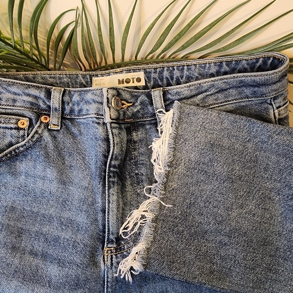 Topshop MOTO Jeans Womens Size 30 Raw Hem Wide Leg Cropped Medium Wash Waist - Picture 2 of 10
